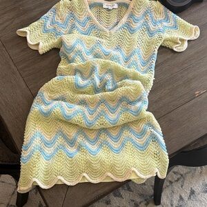 Gilli Pastel Yellow and Light Blue Chevron Knit Dress